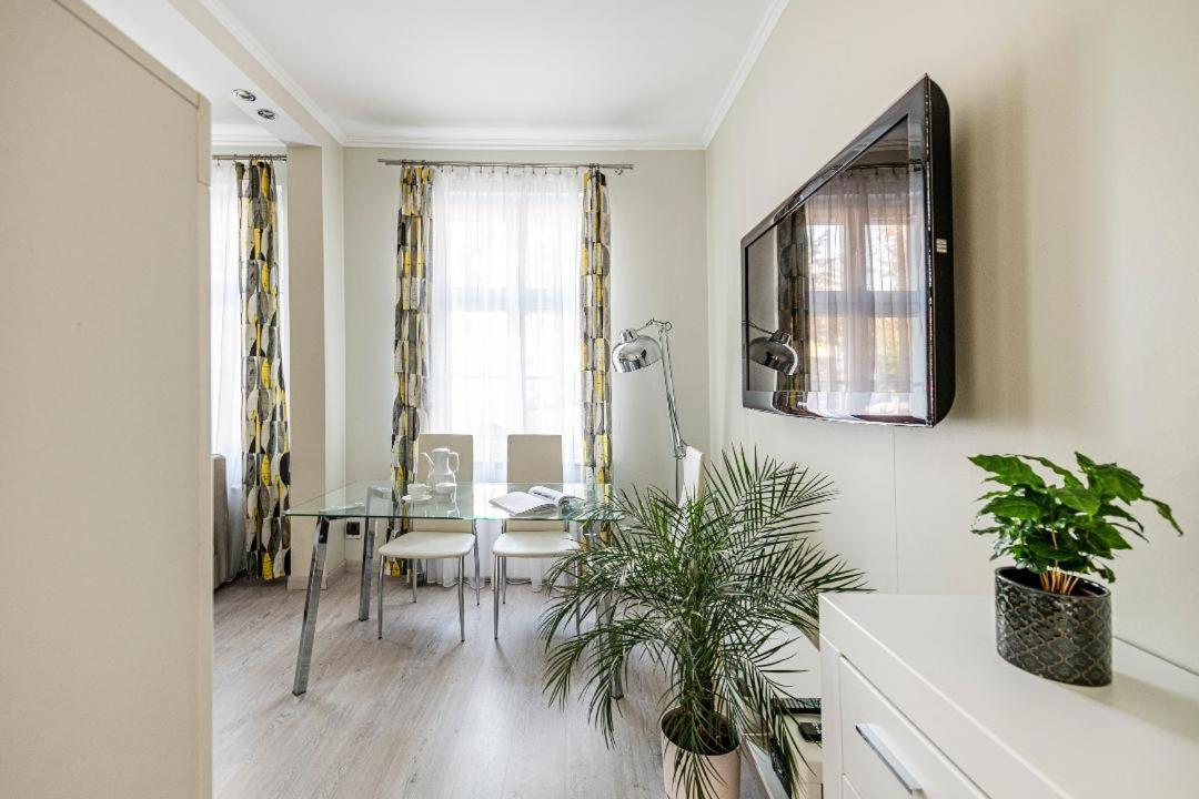 סופוט Beach Apartment I Plazowy Happy Hours מראה חיצוני תמונה